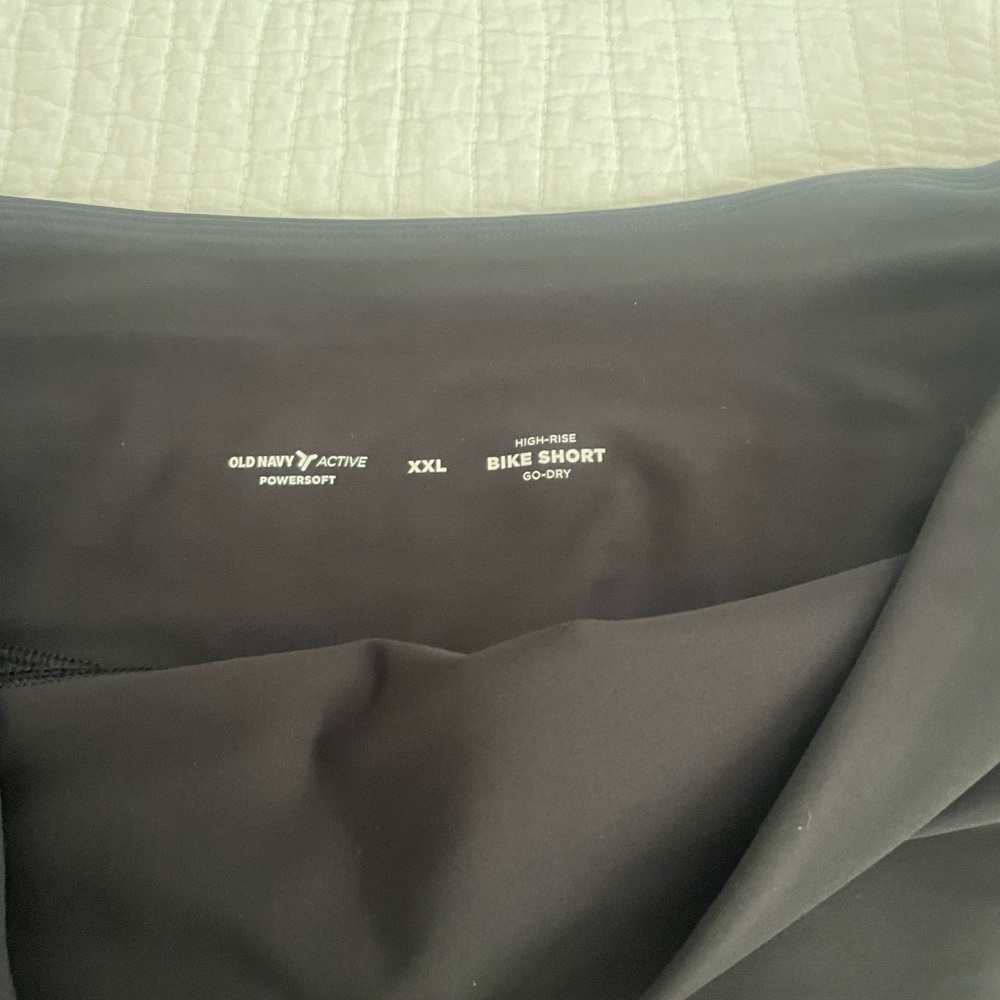 Old Navy Active XXL Black Shorts